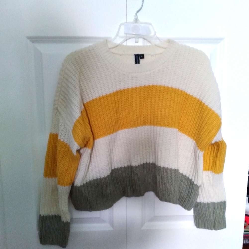Womens size S sweater